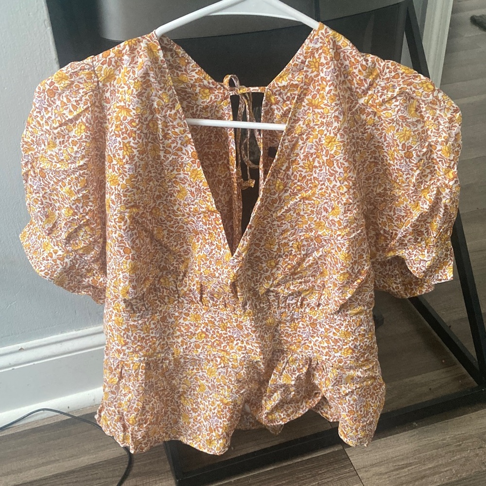 J crew floral popped sleeve peplum top size 10